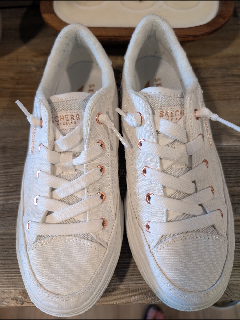 Skechers White Canvas Lace-Up Archfit Sneakers with Rose Gold Eyelets